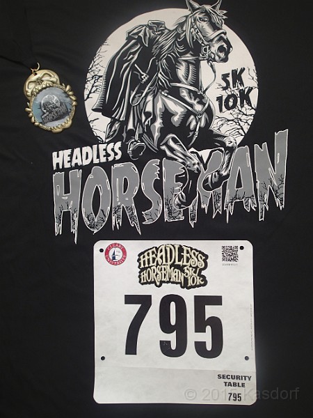 2015-10-24 Headless Horseman 10K 015.jpg - 2015 Headless Horseman 10K